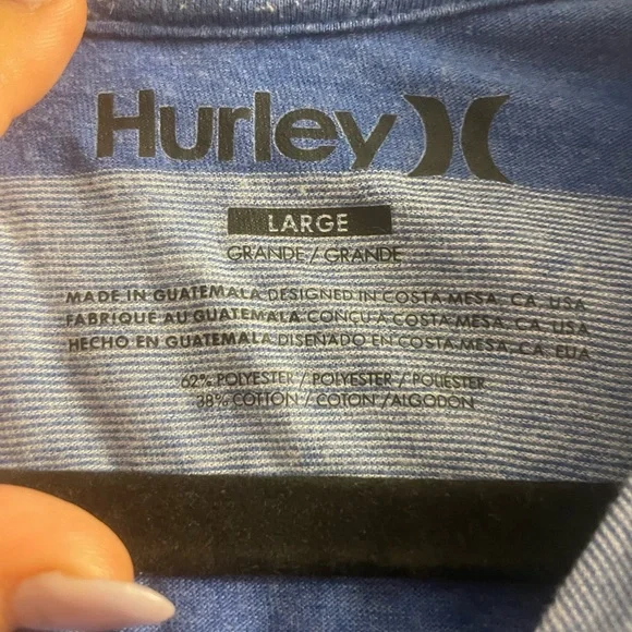 Hurley Vintage y2k baggy polo, size XL…runs small by 90s Y2K sizes